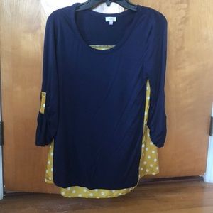 Navy/ yellow polka dot top